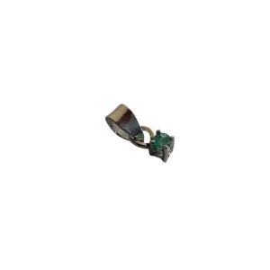 Dije con esmeralda natural redonda
